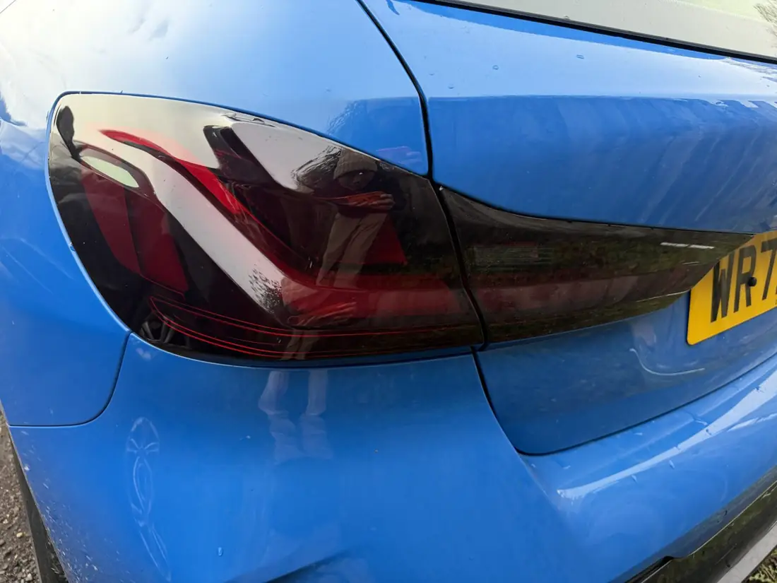 Tail light tint