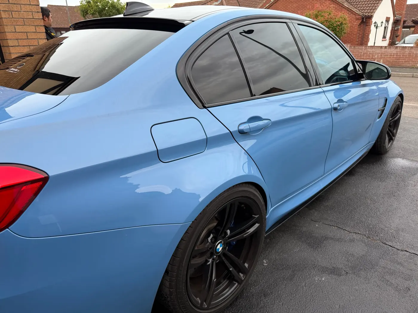 BMW · rear quarter